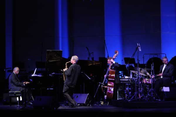 The Great Jazz Trio with David Sanborn photo by Hideo Nakajima